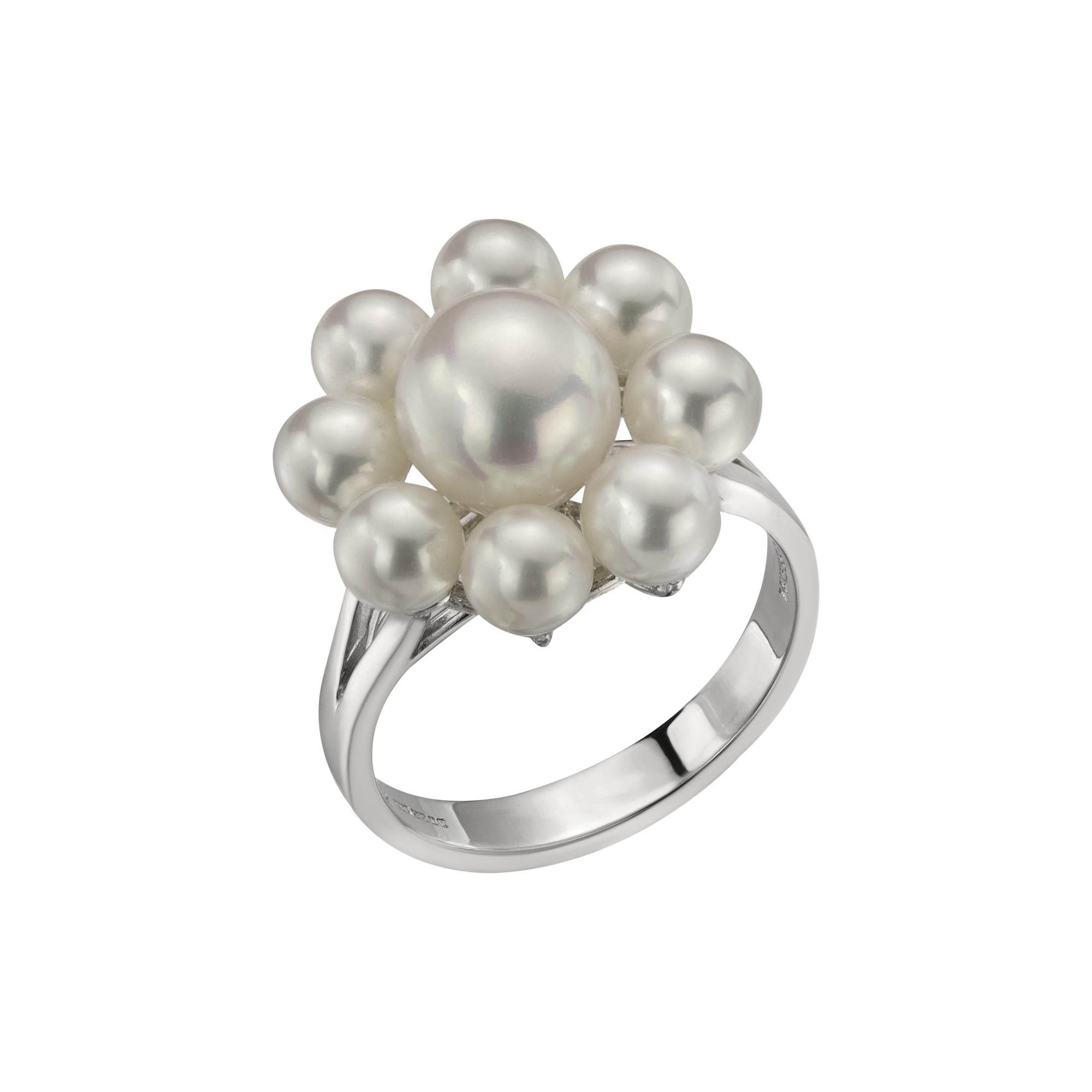 14ct White Gold Cultured Pearl Cluster Ring