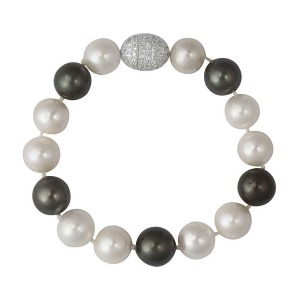 18ct White Gold Black and White Pearl and Diamond Bracelet 