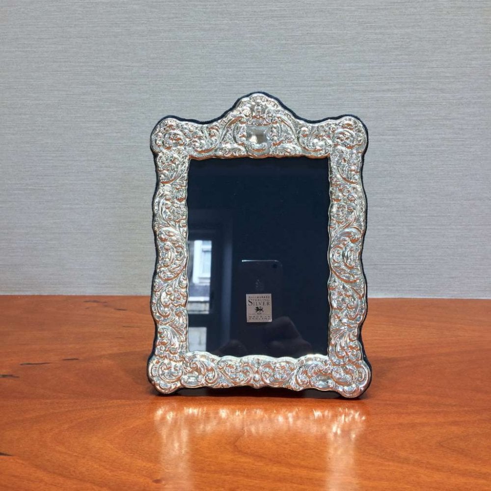 Silver Rectangular Arch Top Fancy Photo Frame